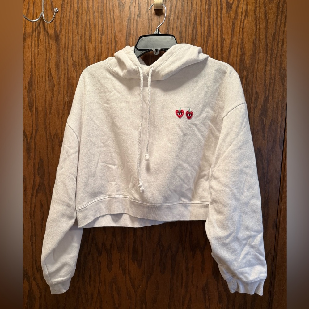 White Cropped Hoodie with Strawberries
